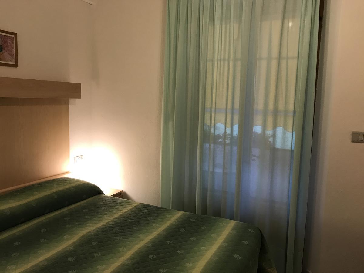 Hotel B&B Rispescia Grosseto Екстер'єр фото