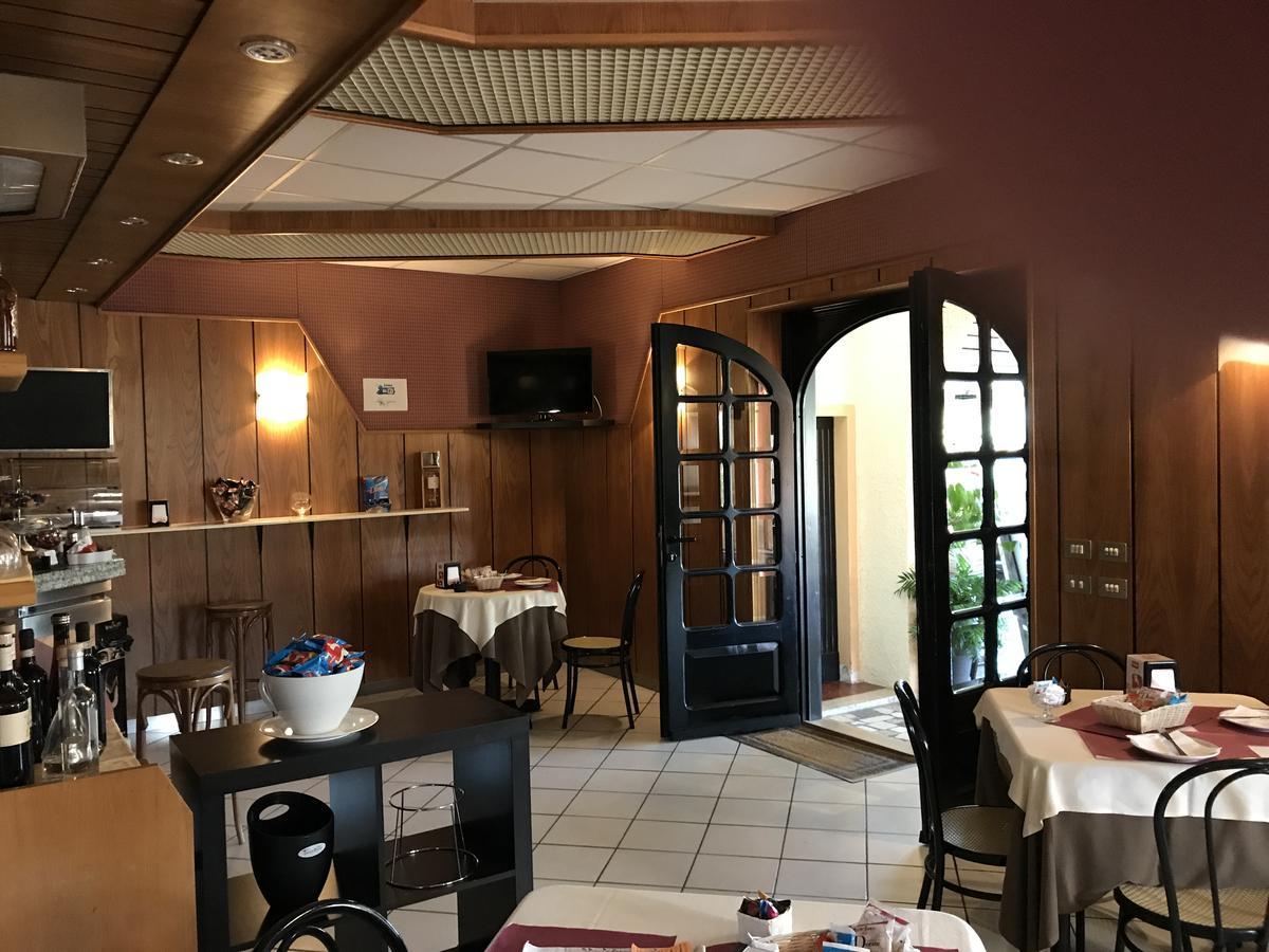 Hotel B&B Rispescia Grosseto Екстер'єр фото