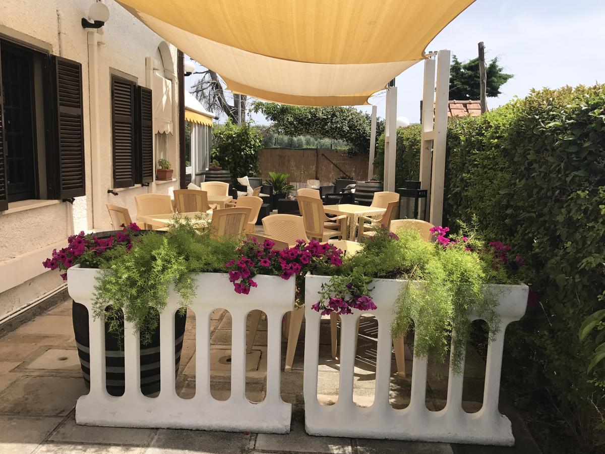 Hotel B&B Rispescia Grosseto Екстер'єр фото