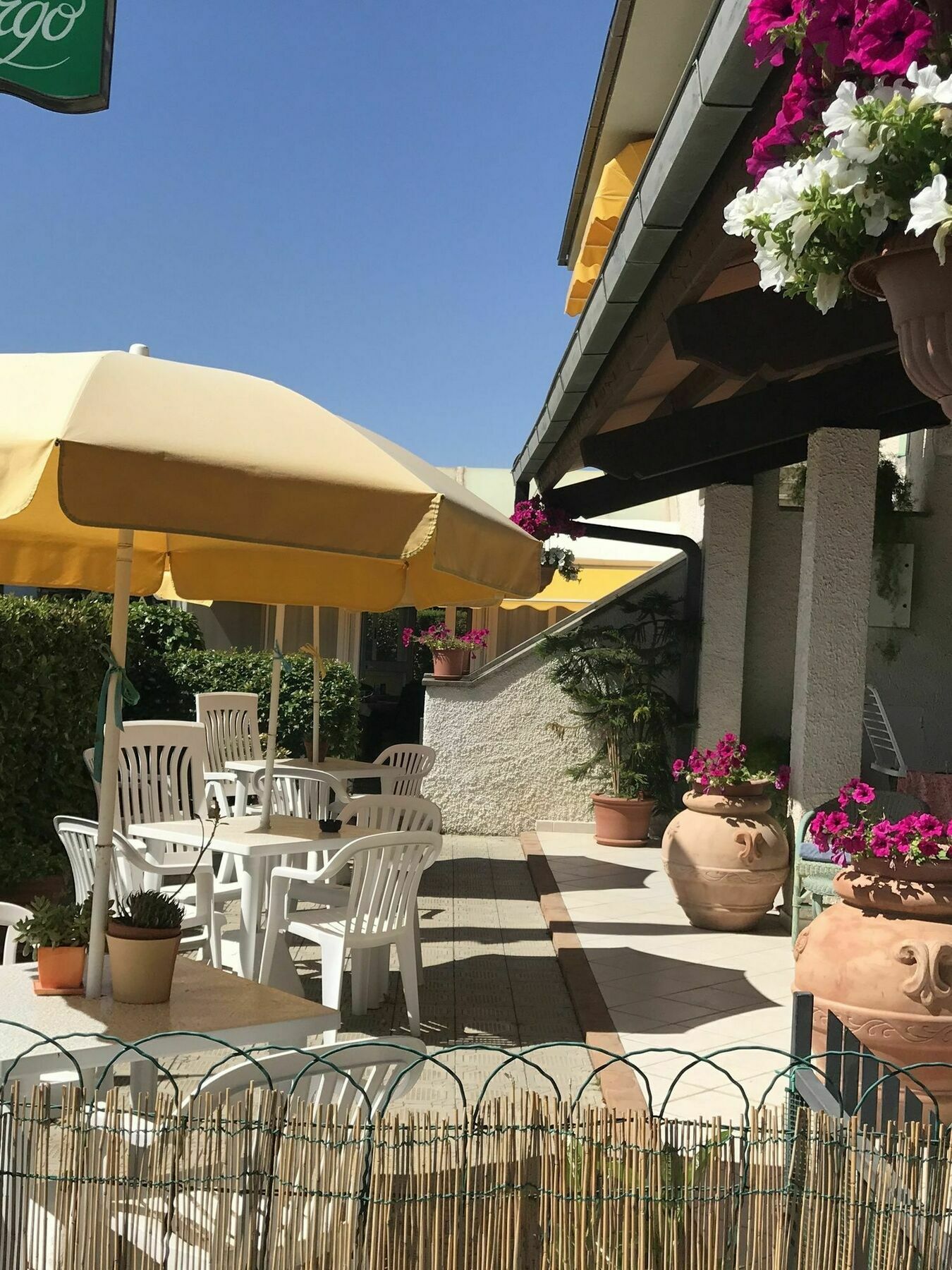 Hotel B&B Rispescia Grosseto Екстер'єр фото